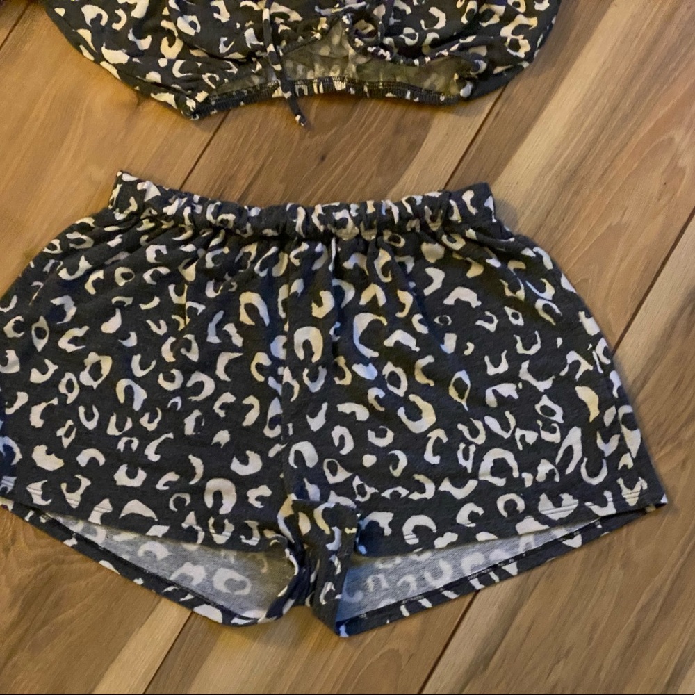 Fun Pj Set! - image 5